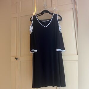 MSK BLACK DRESS WITH WHITE TRIM. COLD SHOULDER.